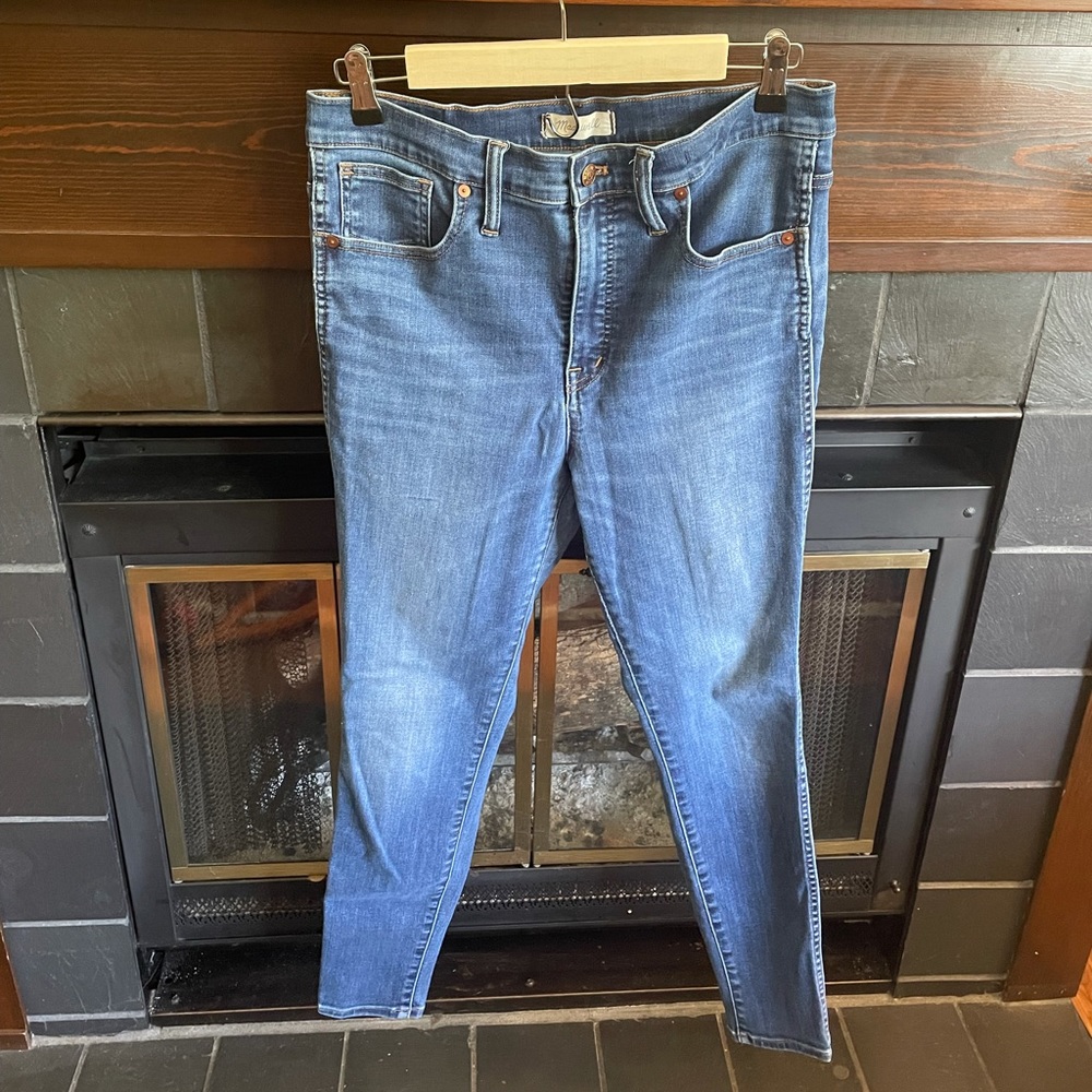 Madewell 10” high rise denim- size 31”